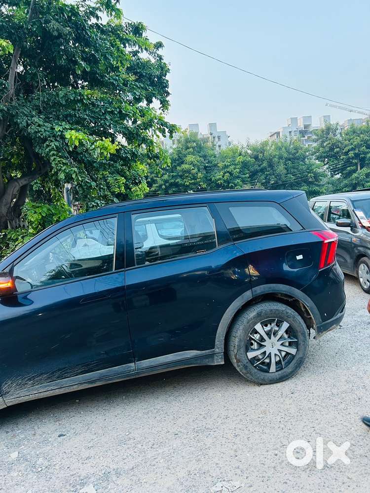 Mahindra Xuv700 Petrol 2022