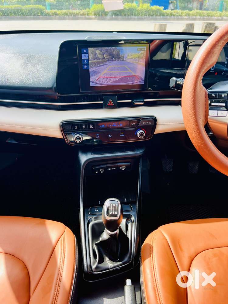 Hyundai Verna 1.5 Sx Petrol Mt, 2023, Petrol