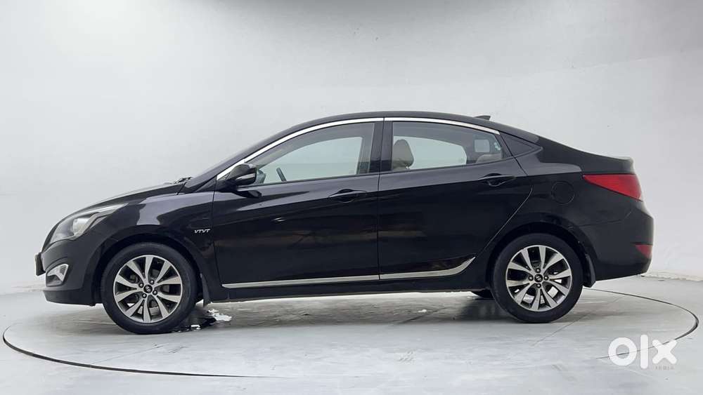 Hyundai Verna 1.6 Vtvt Sx, 2016, Petrol
