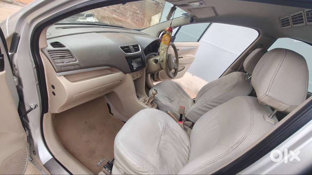 Maruti Suzuki Ertiga 2012 Model Vxi Optional