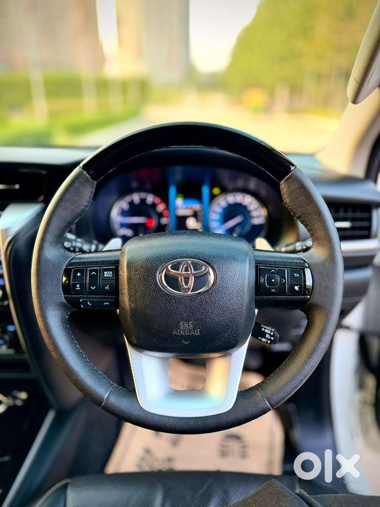 Toyota Fortuner, 2021