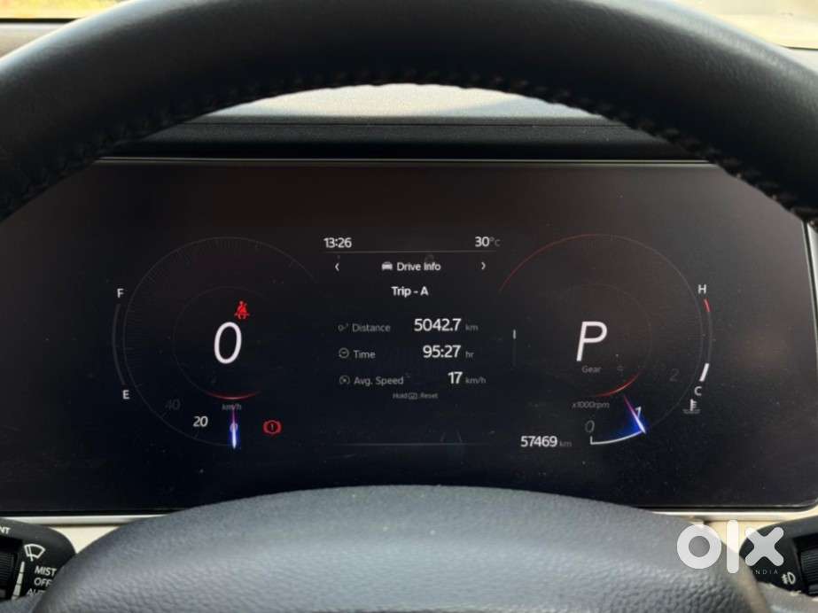 Mahindra Xuv700 2.2 Ax 7 Diesel At Luxury Pack Str, 2022, Diesel