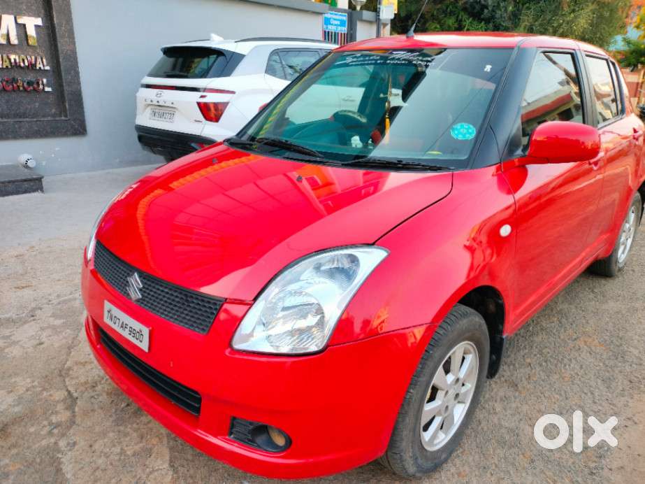 Maruti Suzuki Swift 2004-2010 1.3 Zxi, 2005, Petrol