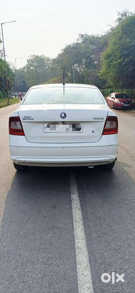 Skoda Rapid 1.5 Tdi Style/1.5 At Style, 2016, Diesel