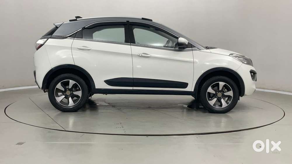 Tata Nexon 1.2 Revotron Xz Plus Dual Tone, 2019, Petrol