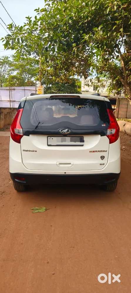 Mahindra Marazzo 2019 Diesel 125000 Km Driven