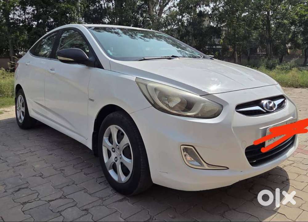 Hyundai Verna Fluidic 1.4 (2014) – Well Maintained  Genuine Car