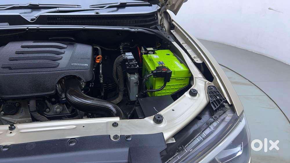 Mahindra Scorpio N Z8 L Petrol At 6 Str, 2022, Petrol