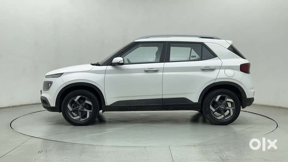 Hyundai Venue 1.0 Sx (o) Turbo Dct, 2022, Petrol
