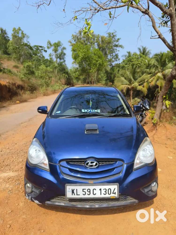 Hyundai Verna 2010 Diesel 140000 Km Driven