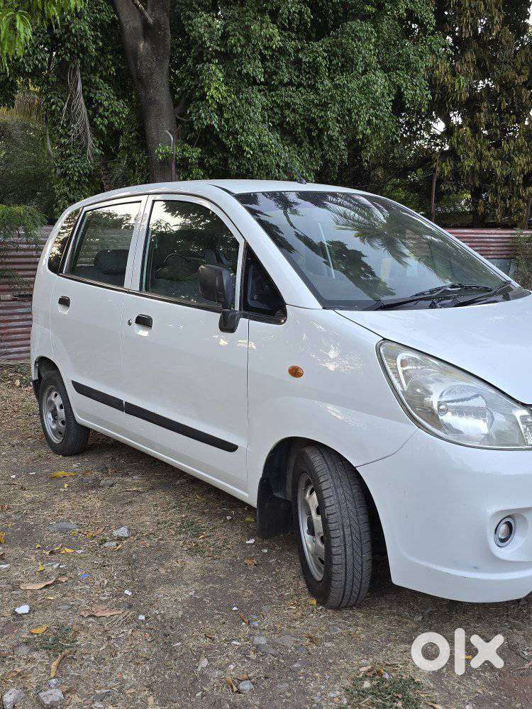 Maruti Suzuki Estilo Lxi, 2010, Petrol
