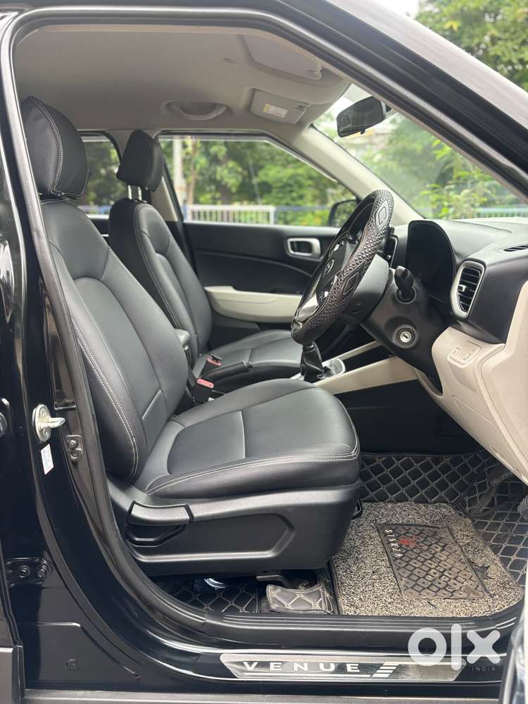 Hyundai Venue S 1.2 Petrol, 2022, Petrol