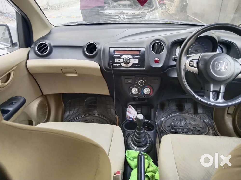 Honda Amaze 2016 Diesel Well Maintained