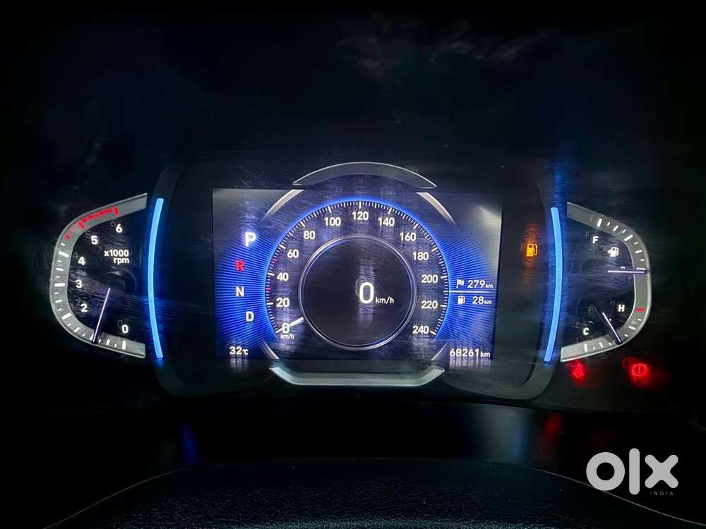 Hyundai Creta 2022 Diesel Well Maintained Top Model Auto Tayer New