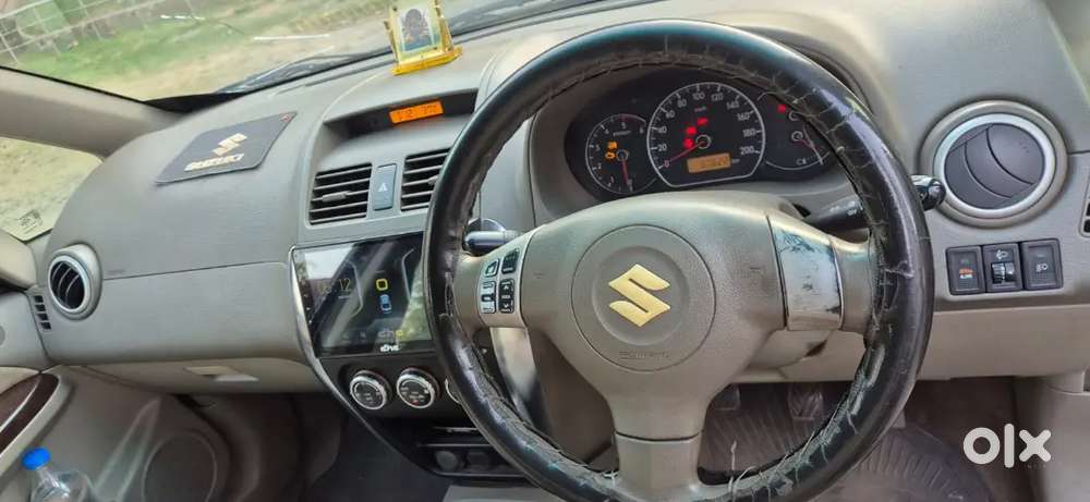 Maruti Suzuki Sx4 2013