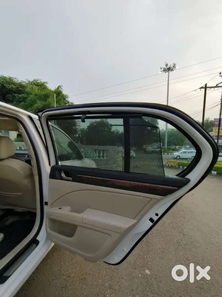 Skoda Superb Elegance 1.8 Tsi 1800cc 4 Cylinder 7 Speed Gearbox Bhopal