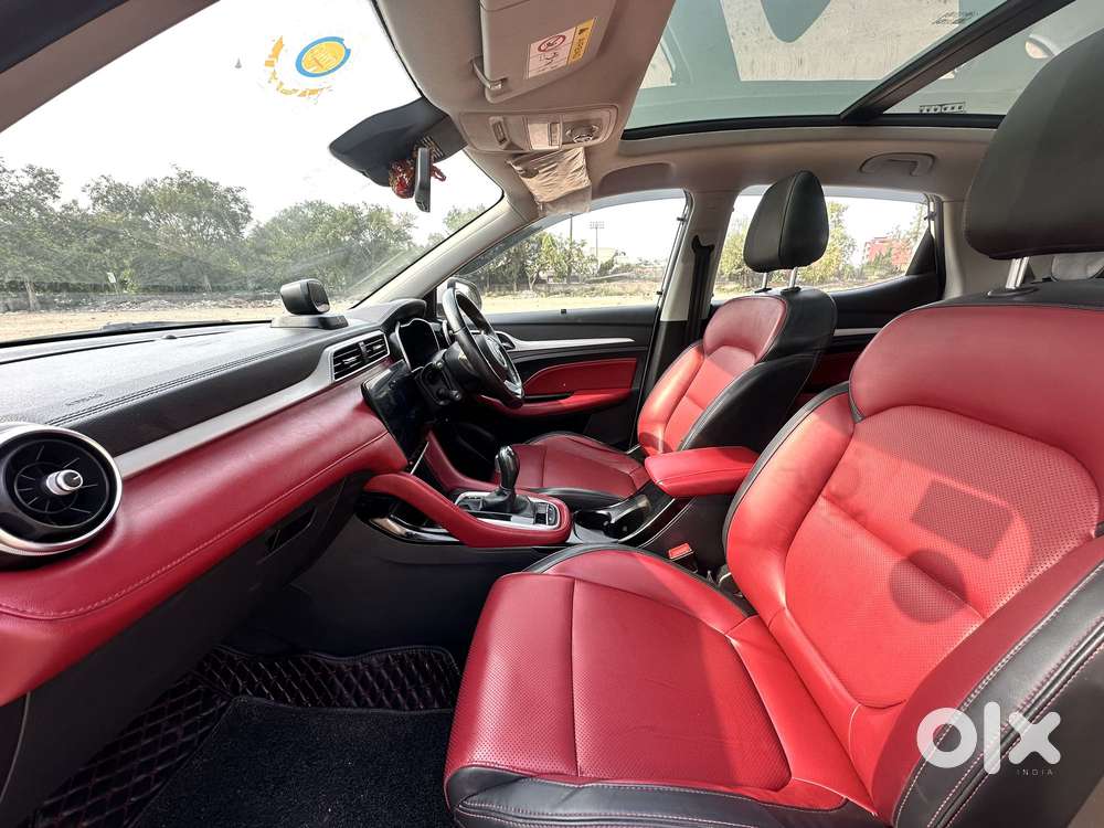 Mg Astor 1.5 Savvy Cvt S Red, 2022, Petrol