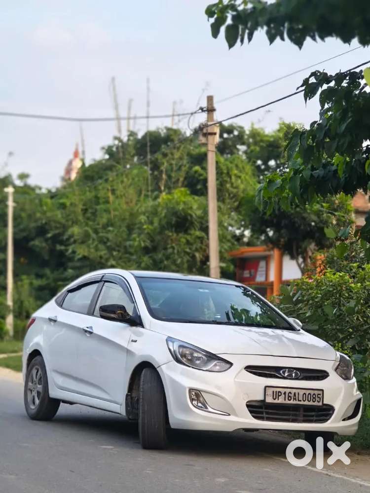 Hyundai Verna 2012 Diesel 100000 Km Driven