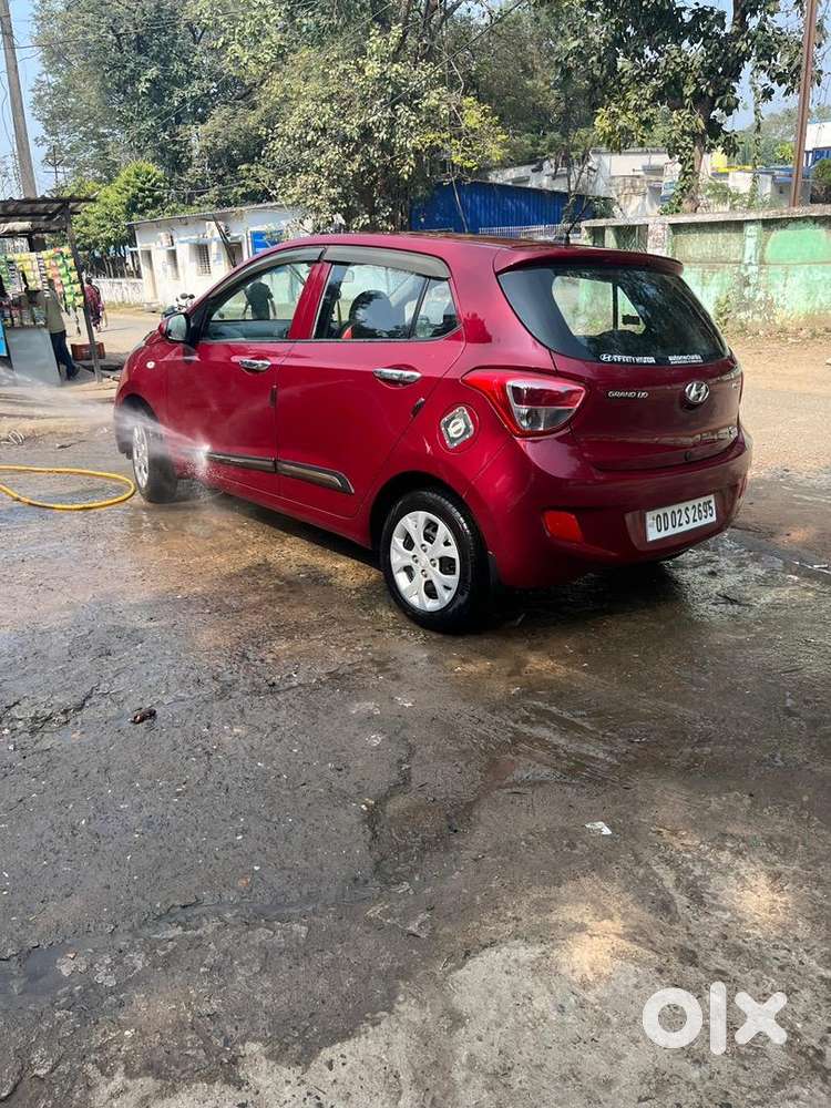 Hyundai Grand I10 2014 Petrol Well Maintained