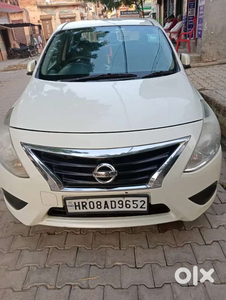 Nissan Sunny Petrol 2017