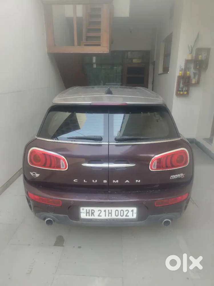 It's A Head Turner Wherever You Go!!