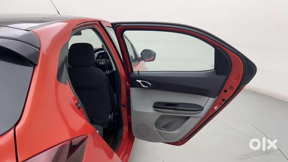 Tata Tiago Xza Plus, 2020, Petrol