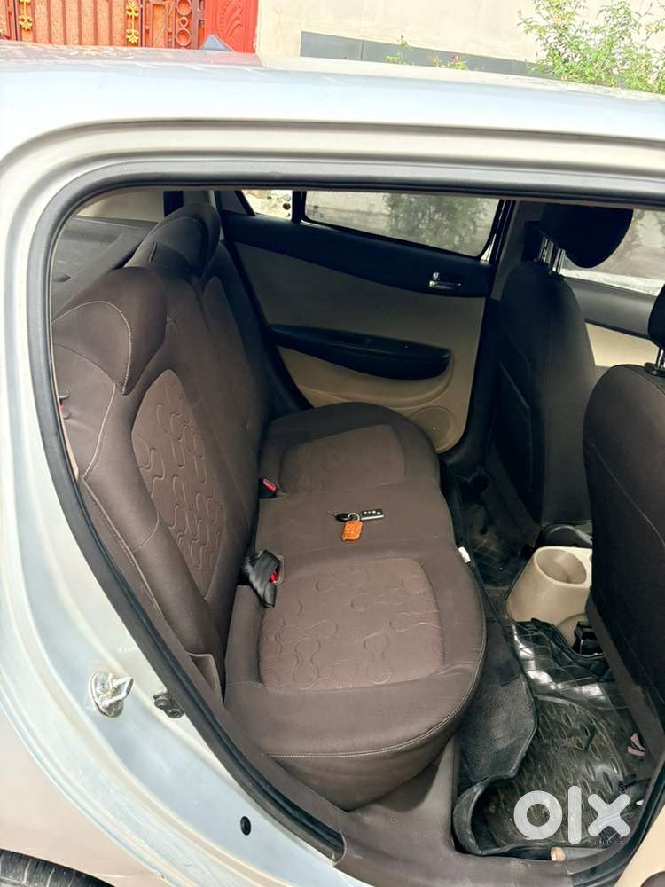 Hyundai I20 2011  Well Maintained  Touch Screen  Premium Speakers
