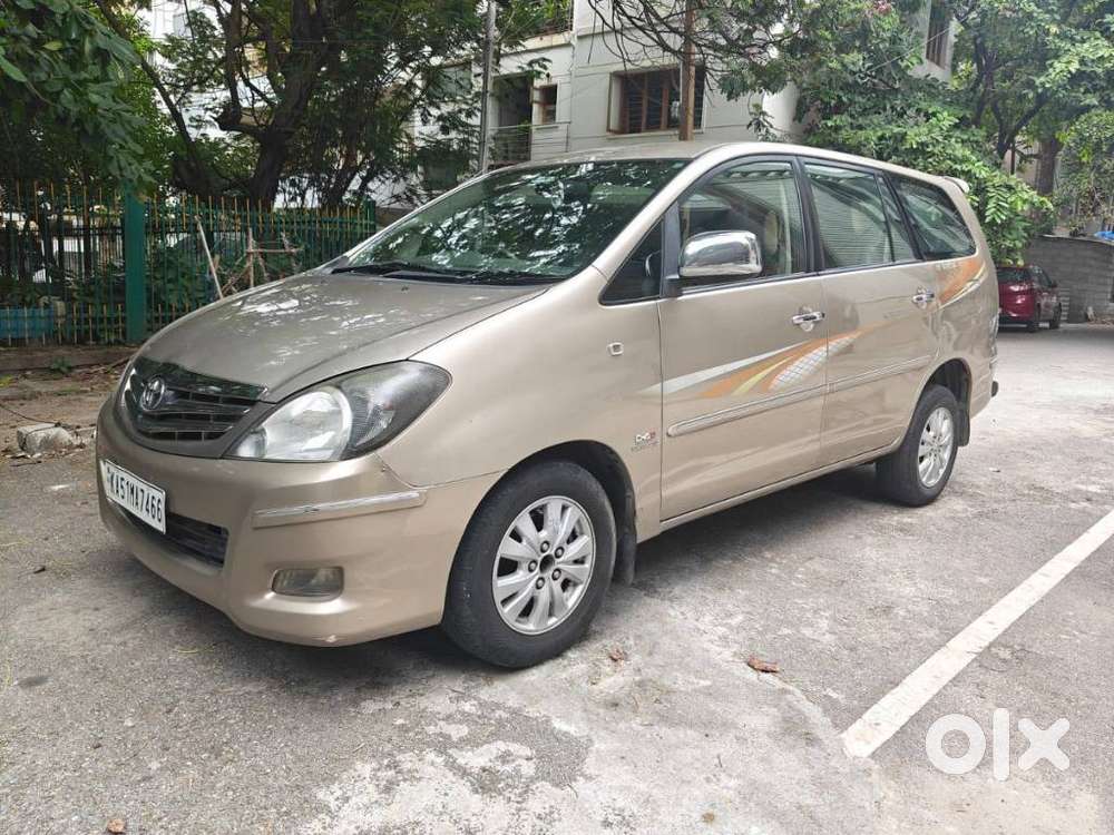 Toyota Innova 2.0 Vx 8 Str, 2010, Diesel