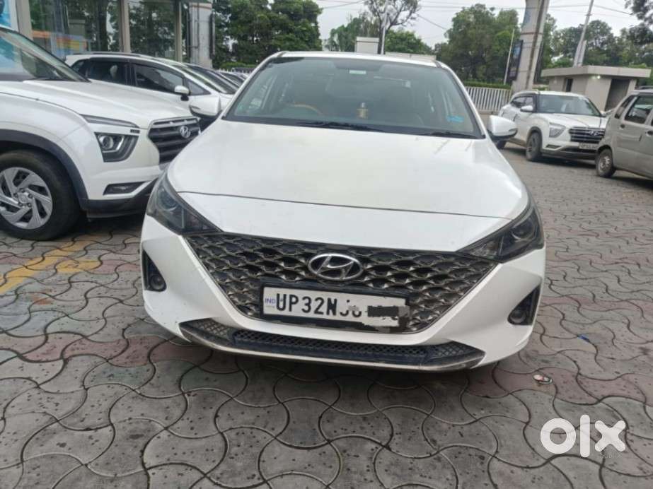 Hyundai Verna 1.5 Mpi Mt Sx (o), 2022, Petrol