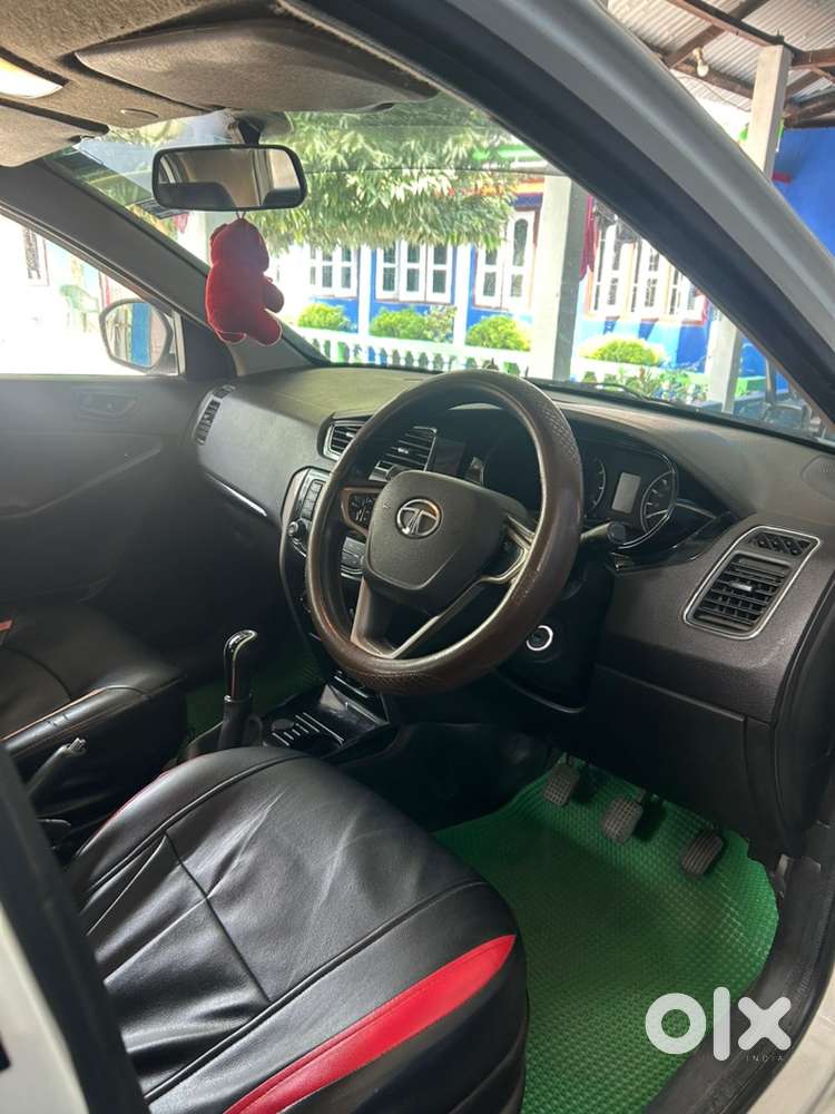 Tata Bolt Petrol 2015