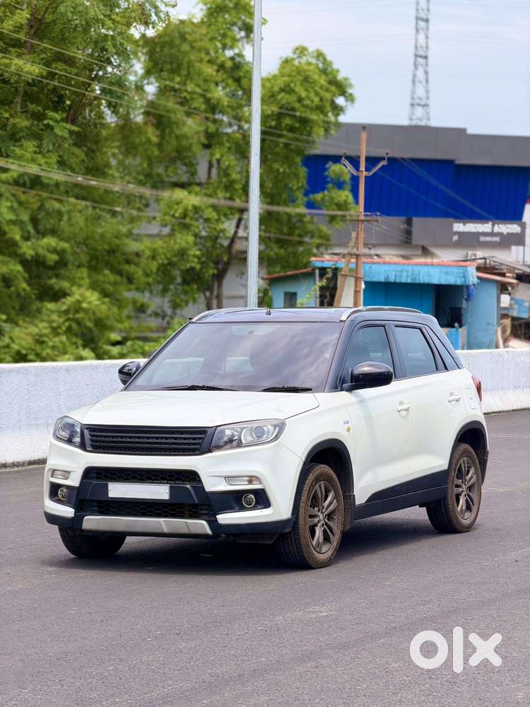 Maruti Suzuki Brezza Zdi+ Dual Tone, 2017, Petrol