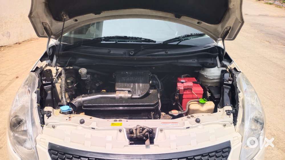 Maruti Suzuki Swift 2011-2014 Lxi, 2013, Petrol