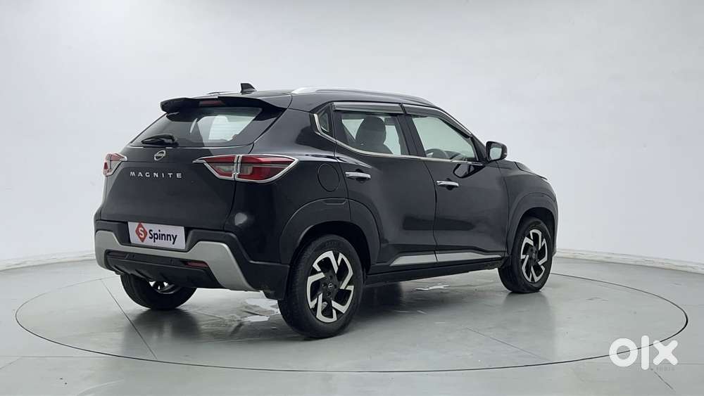 Nissan Magnite 1.0 Xv, 2022, Petrol