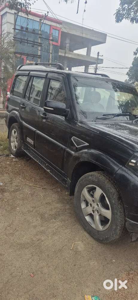 Mahindra Scorpio 2018 Diesel 75000 Km Driven