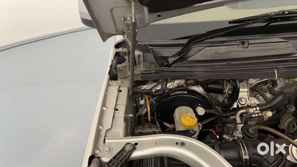 Mahindra Tuv 300 T6 Plus, 2017, Diesel