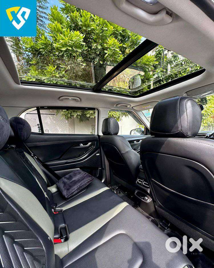 Hyundai Creta Sx (o) 1.5 Petrol Cvt Knight, 2023, Petrol