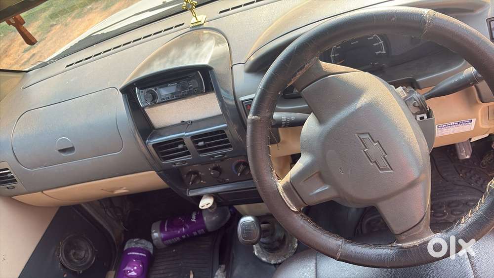 Chevrolet Tavera Lt 10 Seater Bsiii, 2016, Diesel