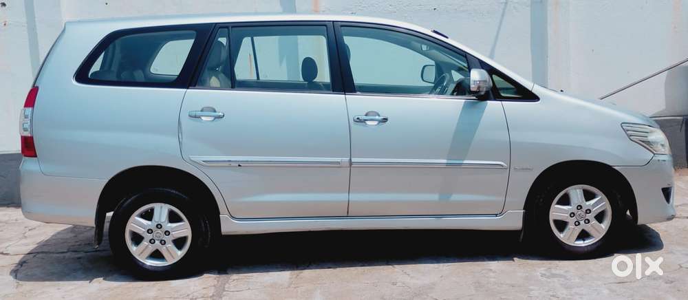 Toyota Innova 2.5 V 7 Str, 2013, Diesel