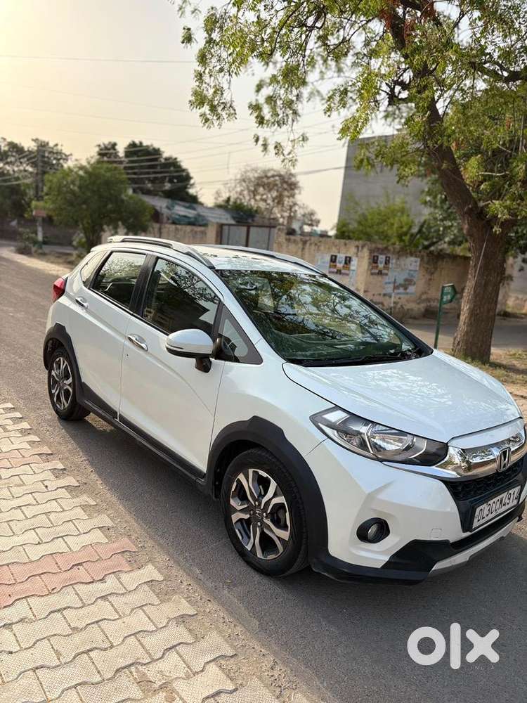 Honda Diesel First Owner Push Button Sunroof