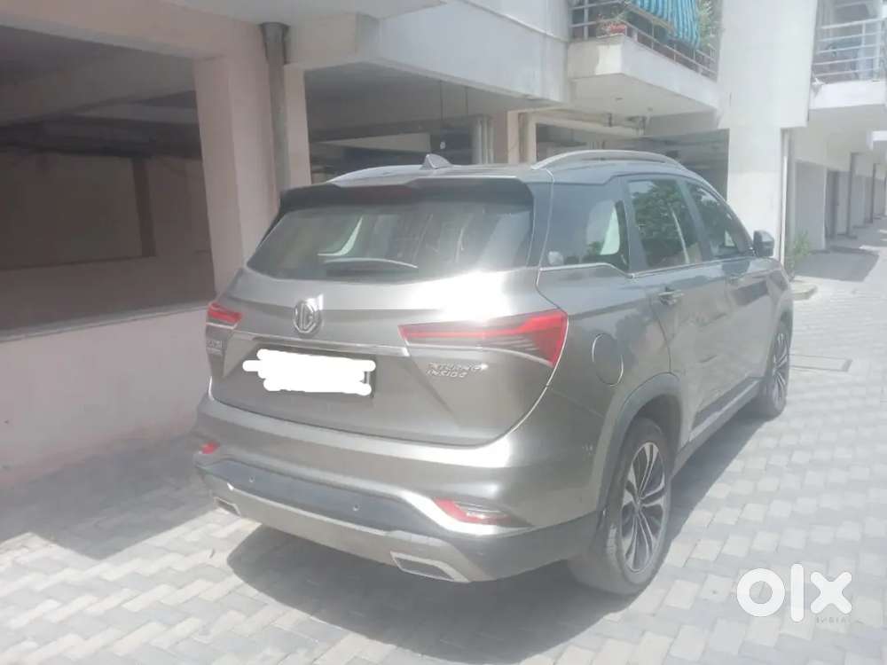 Mg Hector Plus 2023 Diesel 86000 Km Driven