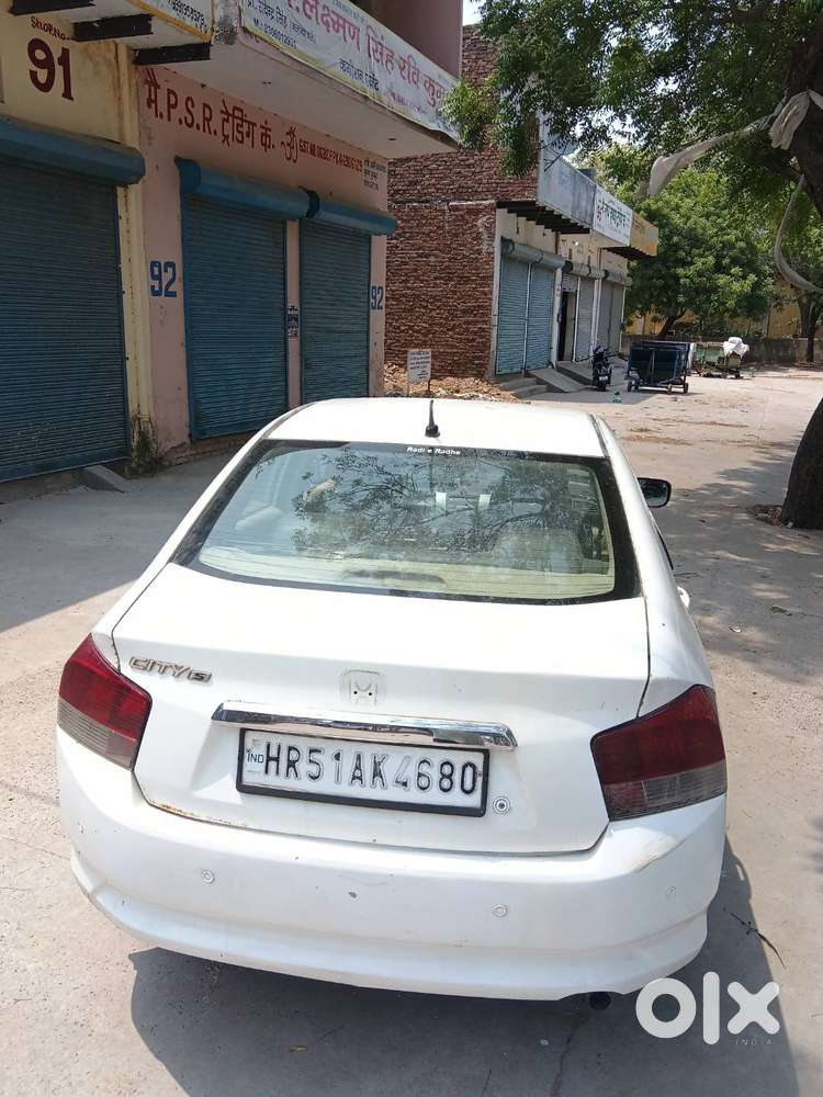 Honda City Hybrid Ehev 2010 Cng & Hybrids 97000 Km Driven