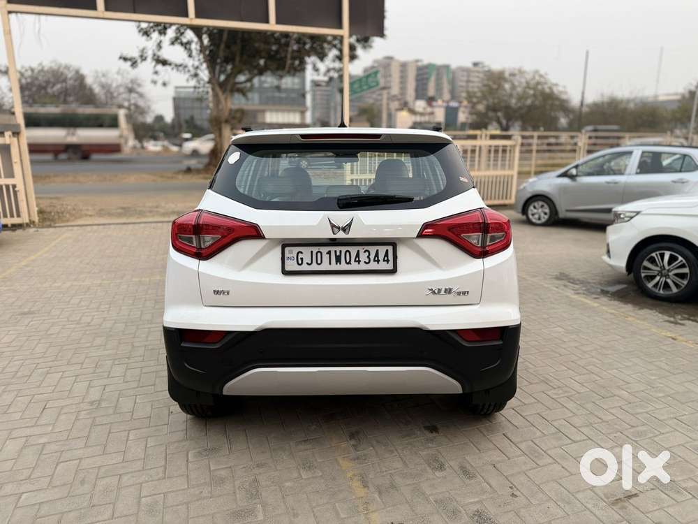 Mahindra Xuv300 W8 Option, 2024, Petrol