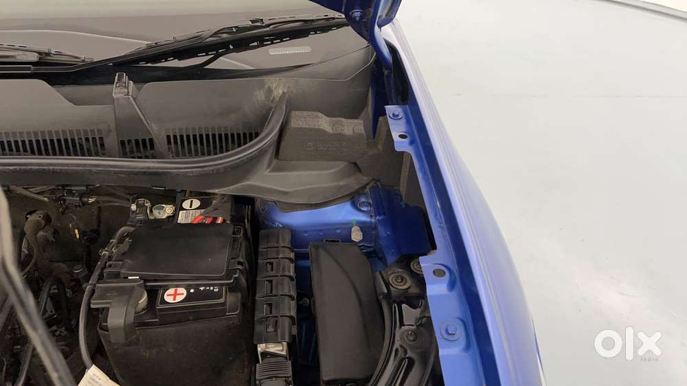 Volkswagen Taigun Topline 1.0 Tsi At (electric Seats), 2023, Petrol