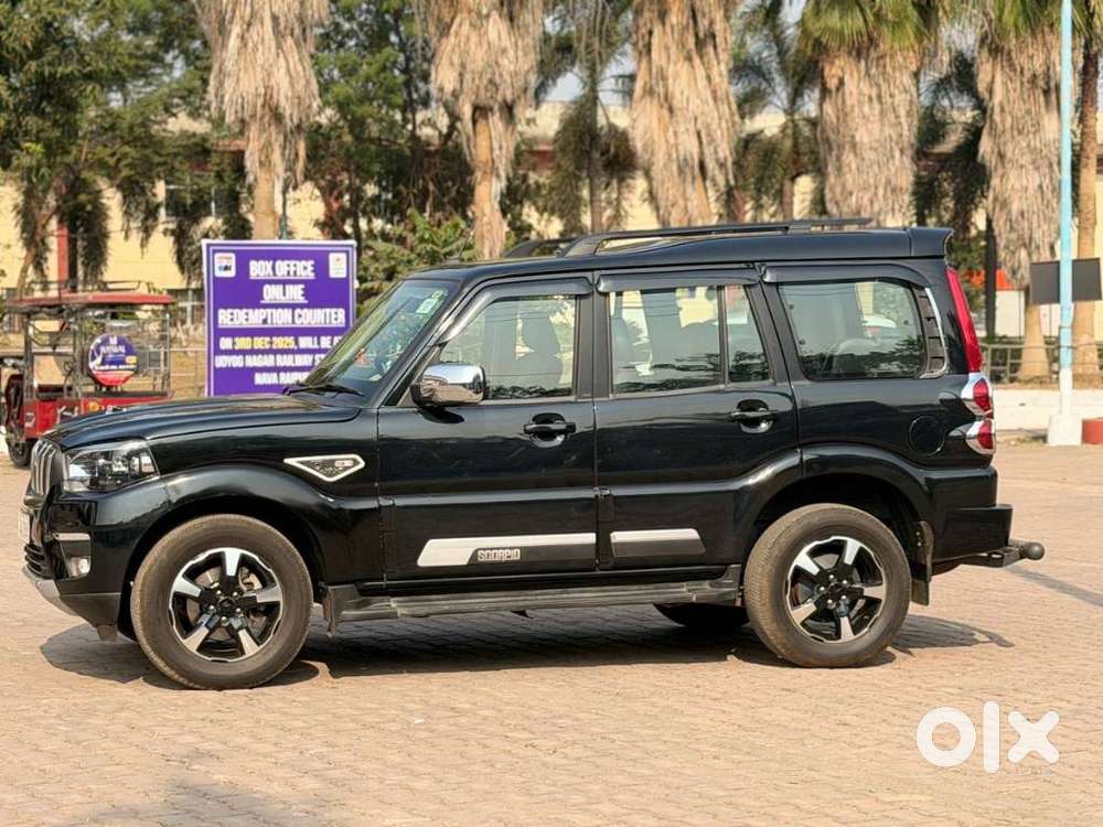Mahindra Scorpio Classic 2.2 S 11 Mt 7 Cc, 2025, Diesel
