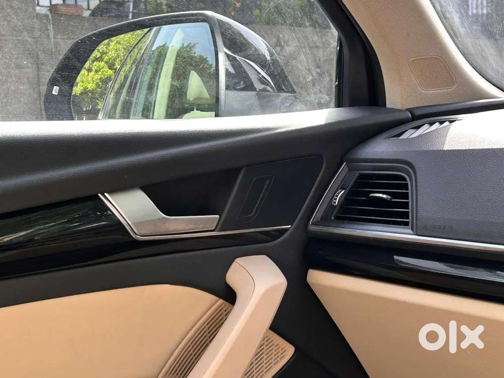 Audi Q5 Technology 45 Tfsi, 2023, Petrol