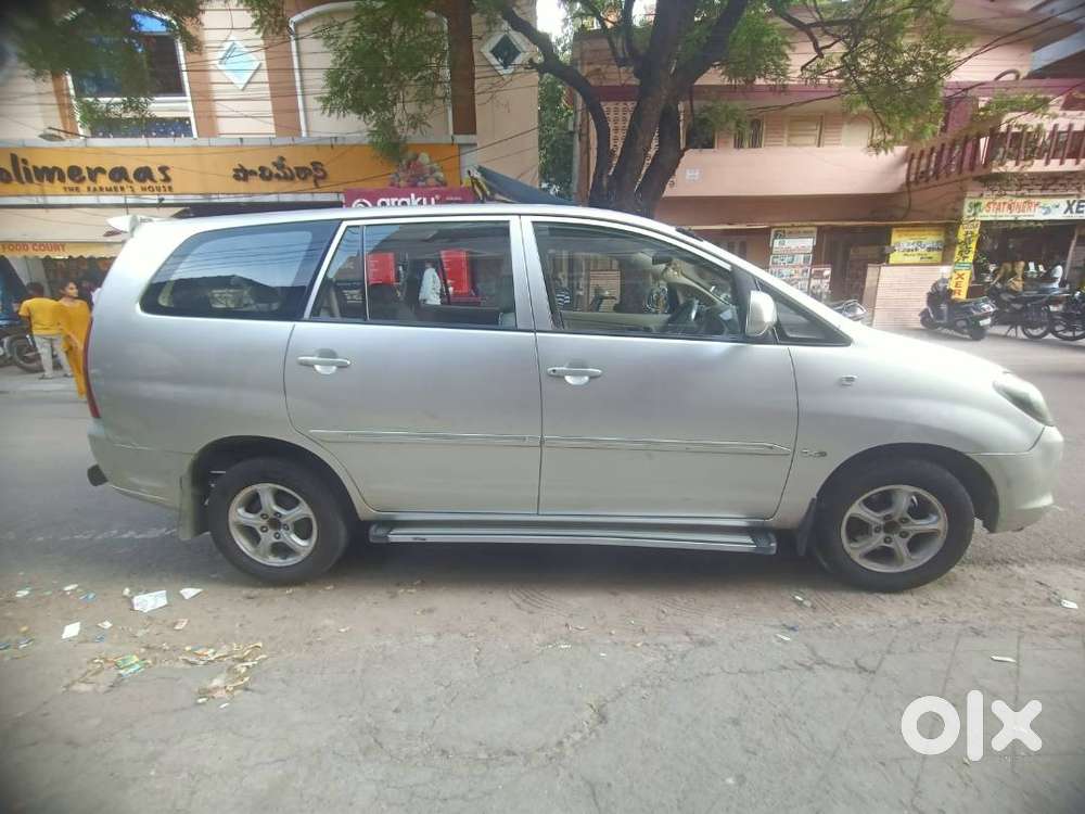 Toyota Innova Diesel G4 2009 Jan Invoicee Done 146000 Kms Single Owner