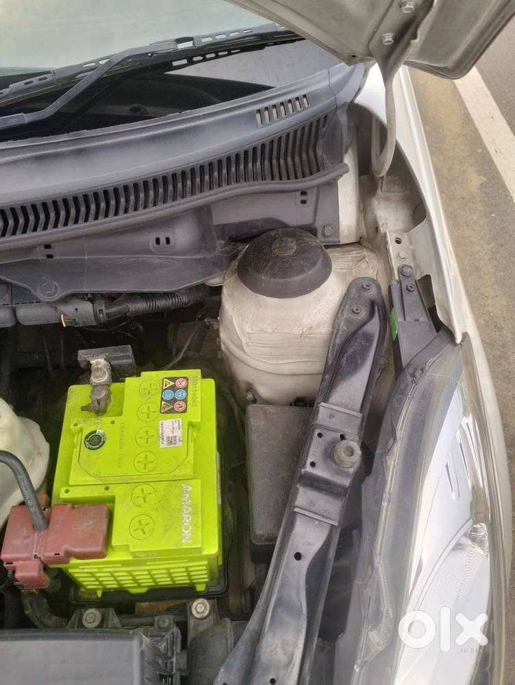 Maruti Suzuki Swift Dzire Zdi Bsiv, 2015, Diesel