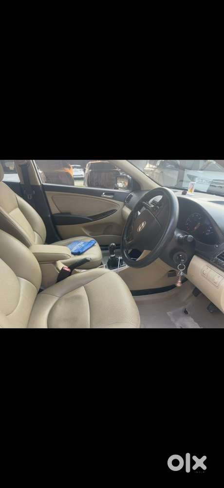 Hyundai Fluidic Verna Diesel Manual 2014