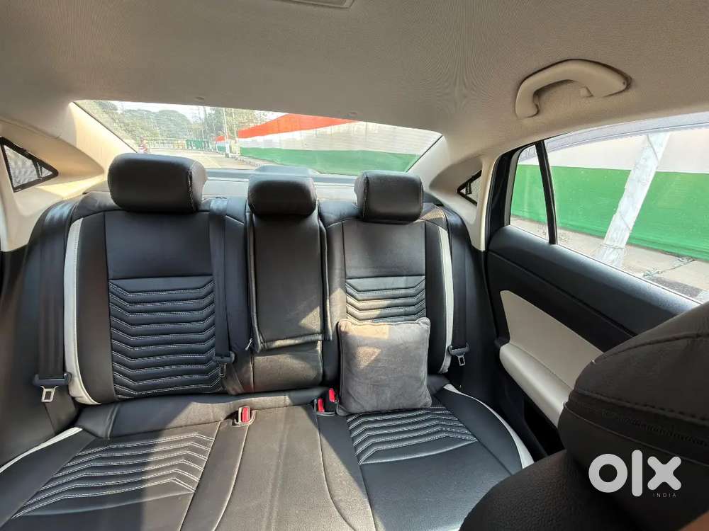 Volkswagen Virtus Highline 1l Tsi Manual 2024