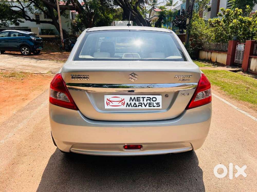 Maruti Suzuki Swift Dzire 1.2 Vxi Bsiv, 2014, Petrol